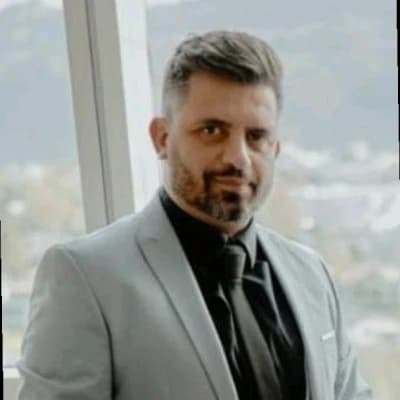 Serkan Kacmaz, Inhaber von Parsena